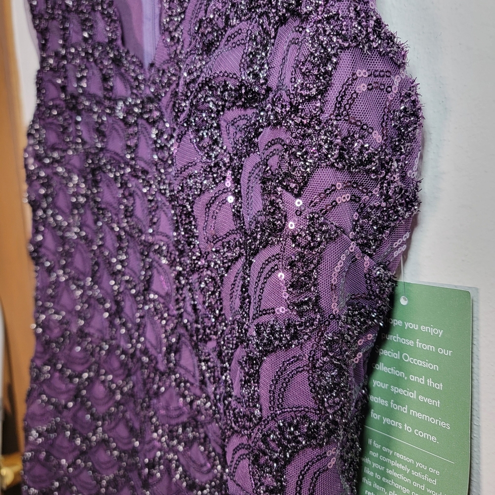Jackie Jon Sequin Purple Scallop Sheath Dress Size 8 NWT - Picture 7 of 14